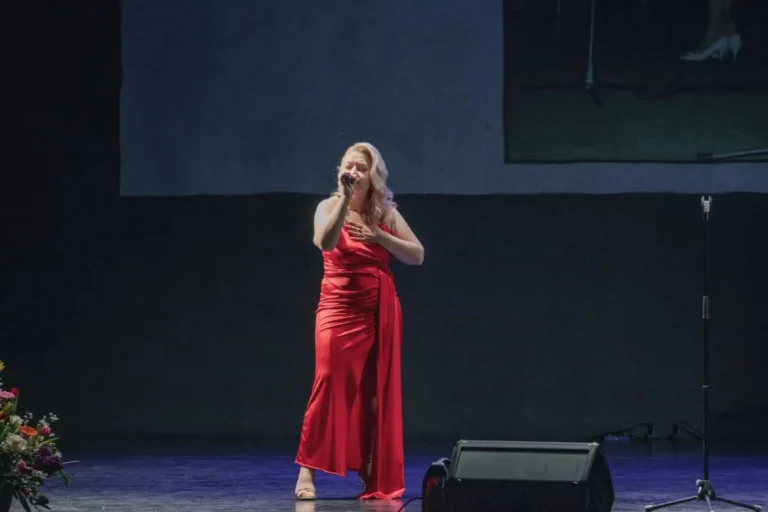 Instagram post from czkidn. This post is in position 2.