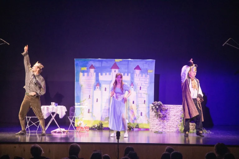 Instagram post from czkidn. This post is in position 1.