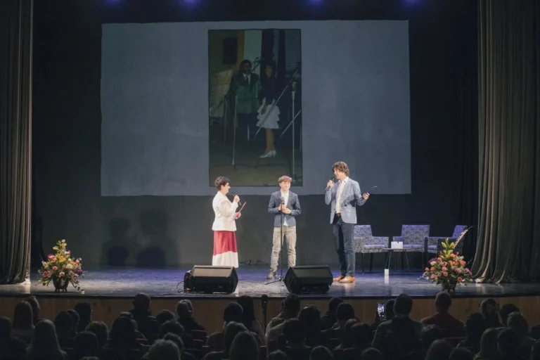 Instagram post from czkidn. This post is in position 19.